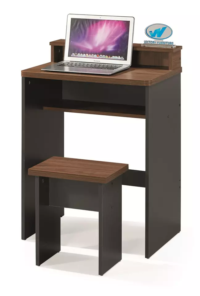 El tamaño y el color de los muebles de oficina al por mayor modificaron el escritorio de madera del panel para requisitos particulares del escritorio de la computadora de Ministerio del Interior